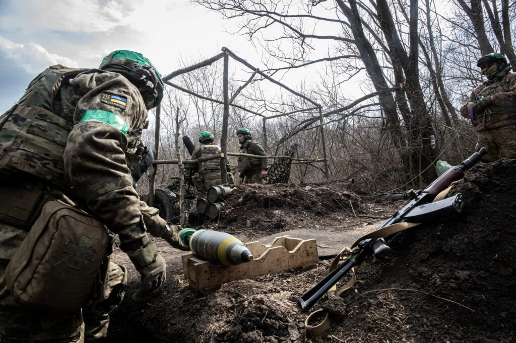 Guerre en Ukraine, un duel d’artillerie