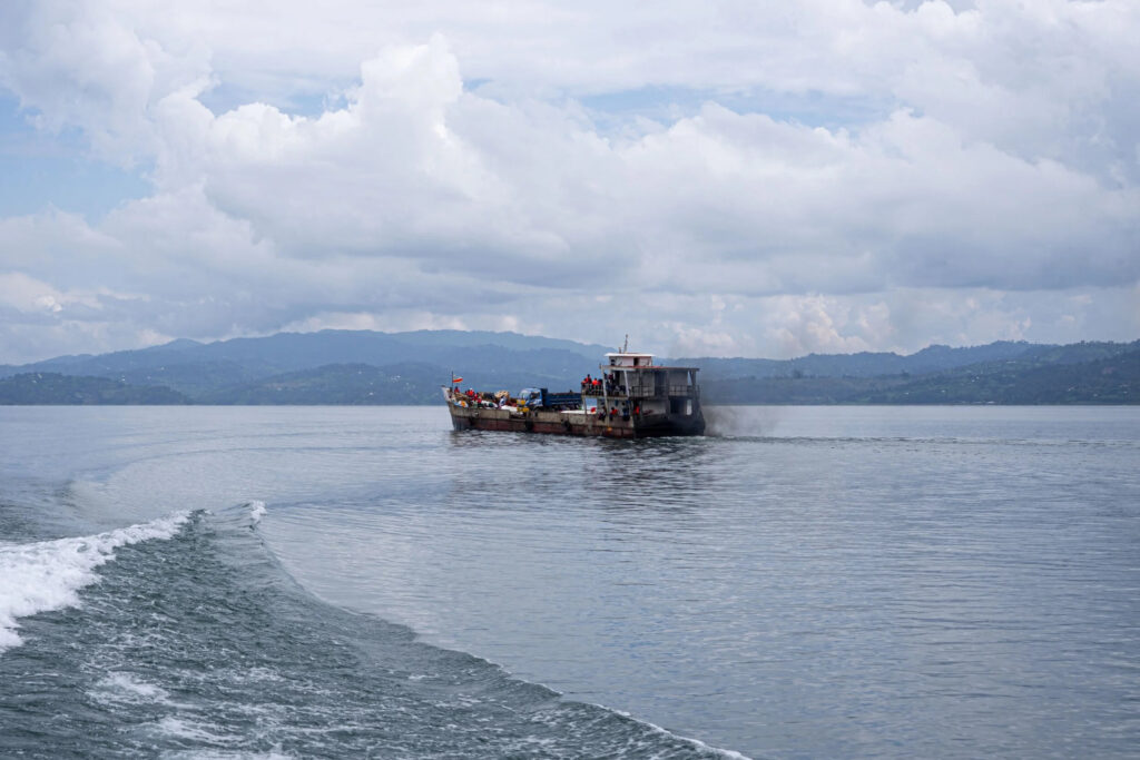 EN RDC, le plastique menace le lac Kivu