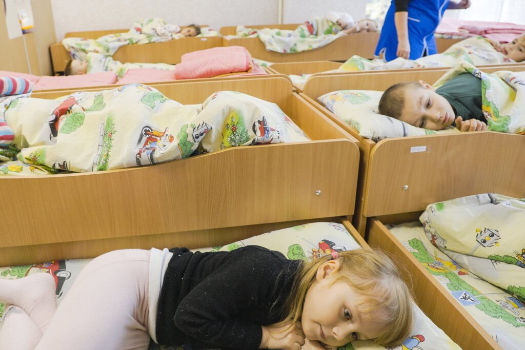 L’école maternelle sous les bombes