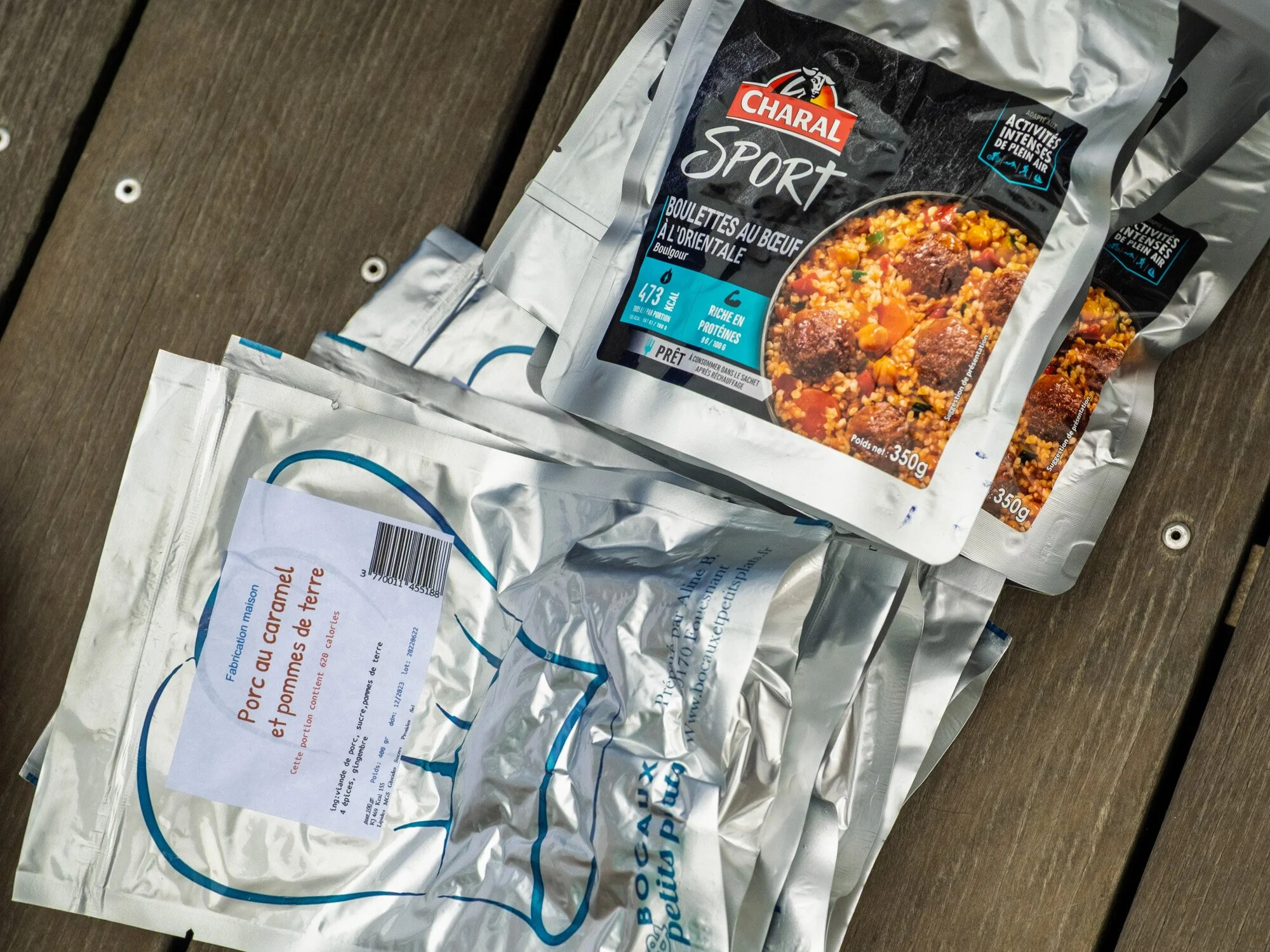France, Les Sables d Olonne, 2022-08-25. ANG : Vacuum-packed ready meals and retort pouches make up part of the provisi