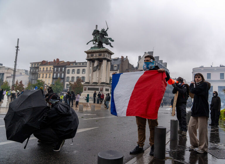 France, Clermont-Ferrand, 2026-10-17. October 17 protests against the high cost of living, during which clashes with law