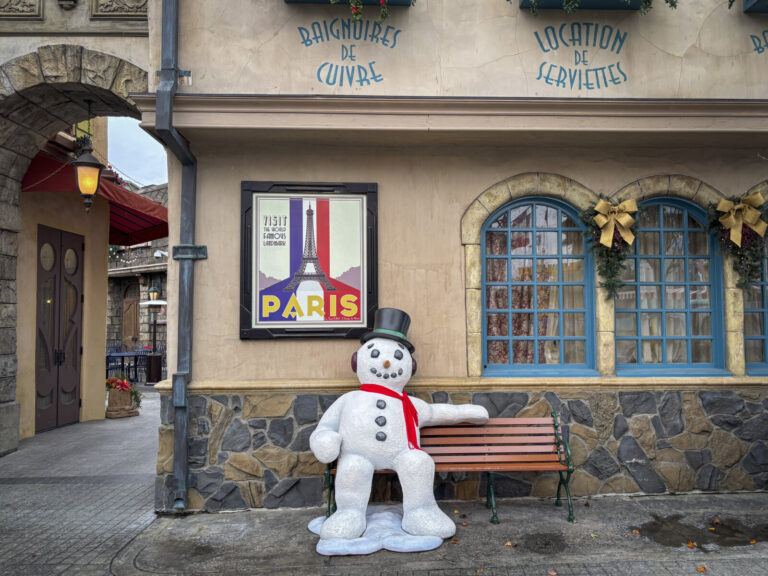 California, Los Angeles, 2026-01-01. Universal Studios Hollywood theme park immerses visitors in the world of film and t