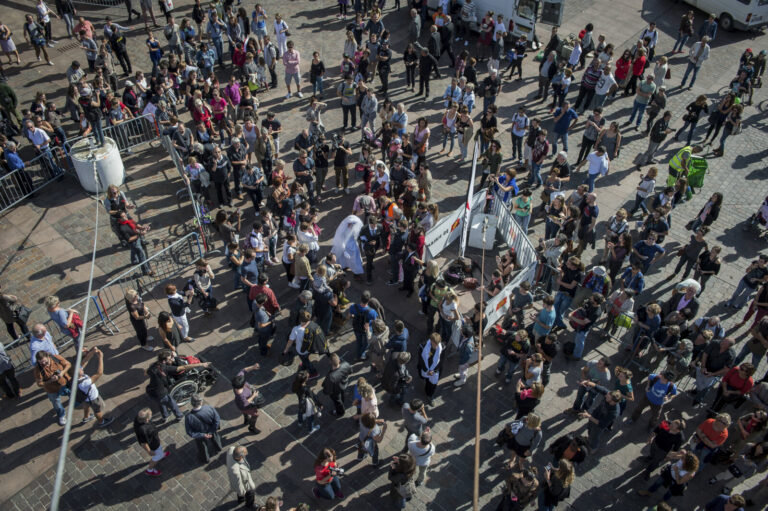 France, Toulouse, 2014-10-09. Sixty years after Jean Dieuzaide photographed a tightrope walkers wedding above the place 