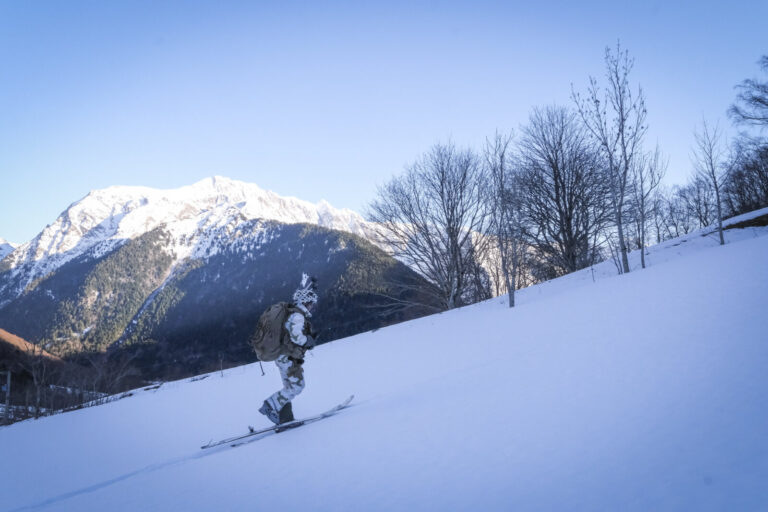 France, Grenoble, 2026-02-26. France, Grenoble, February 26, 2026. French soldiers from the 7th Alpine Chasseurs Battali