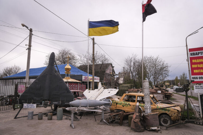 Ukraine, Pavlograd, 2026-04-23. At Pavlograd in the Dnipropetrovsk region, a memorial wall covered with photographs of t