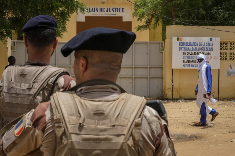 Mali, Gao, 2018-08-24. Gao in August 2018, the main French base of Operation Barkhane in Mali and the town around it, fr