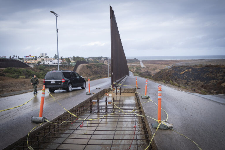United States of America, San Diego, 2019-11-20. Life on both sides of the fence that separates San Diego from Tijuana, 