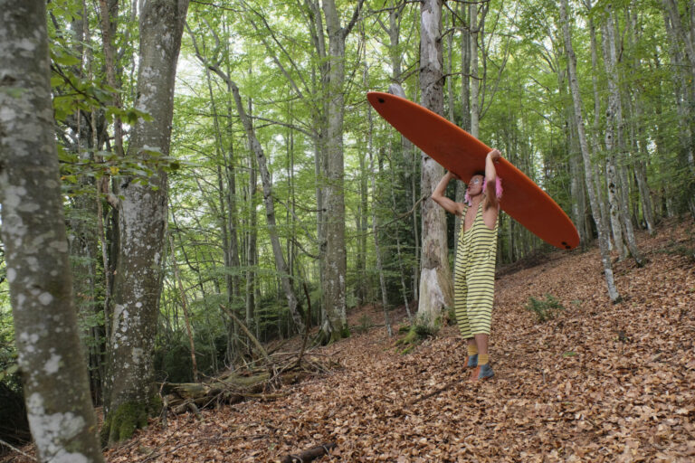 France, Saint-Julien-en-Vercors, 2016-09-27. In the Vercors above Saint-Julien-en-Vercors the acrobats of the Flying Fre