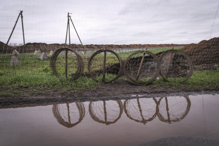 Ukraine, Pavlograd, 2026-04-24. Second line fortifications built across the fields of the Ukrainian rear in April 2026: 