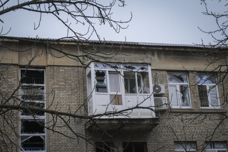 Ukraine, Sloviansk, 2023-03-20. On the road that leads to the Bakhmut front in March 2023, between towns under fire, des
