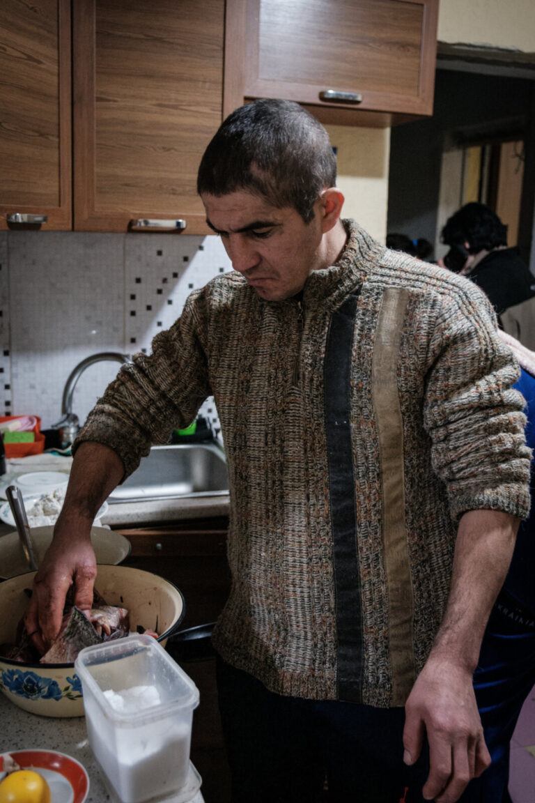Ukraine, Dnipro, 2024-12-06. In Dnipro, refugees from all part of war torn Ukraine have settled in buildings whose tenan