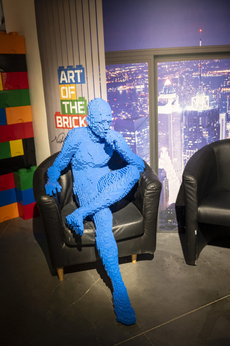 France, Bordeaux, 2025-04-18. France, Bordeaux, 2025-04-18, After a huge success all over the world, Art of the Brick mo