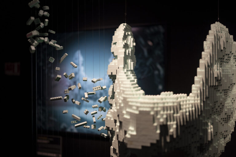 France, Bordeaux, 2025-04-18. France, Bordeaux, 2025-04-18, After a huge success all over the world, Art of the Brick mo
