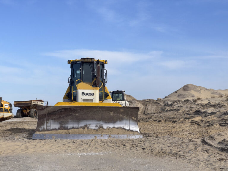 France, Biscarosse, 2025-03-03. France, Biscarosse, 2025-03-03, Work to re-profile the dune in winter. This large-scale 