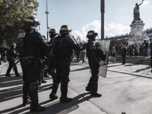 France, Paris, 2026-10-18. The day after a major demonstration by Yellow Vests and students, the city shows clear signs 