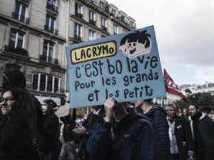 France, Paris, 2026-10-17. Thousands of demonstrators gather on the Place de la République during a major national prote