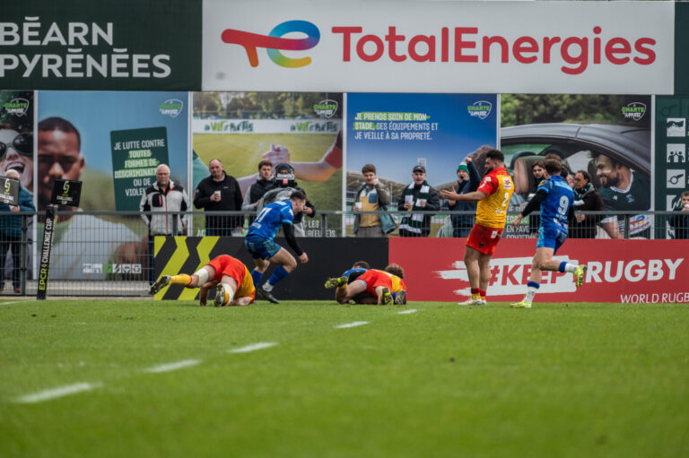 France, Pau, 2025-01-18. Pau narrowly lost to the Ospreys (28-31) in their final pool match, despite a strong start and 