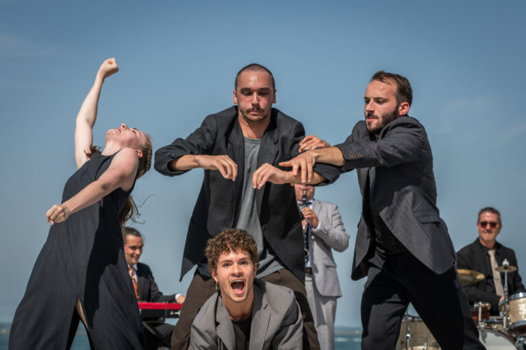 France, Arcachon, 2025-09-20. Cadence - Summer Dance Festival in Nouvelle-Aquitaine, held on the beach of Arcachon. Seve