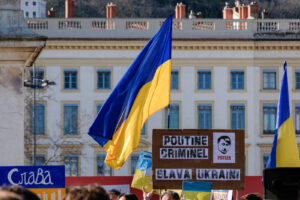 France, Lyon, 2022-02-27. Lyon (France), le 27 fevrier 2022. Nouveau rassemblement de soutien au peuple urkrainien sur l