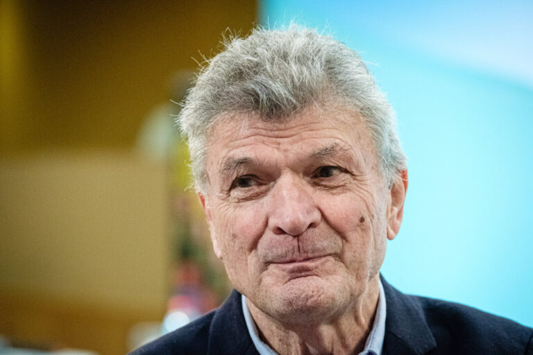 France, Lyon, 2024-02-01. Portrait of Bernard Thevenet, former winner of the Tour de France in 1975 and 1977, who was pr