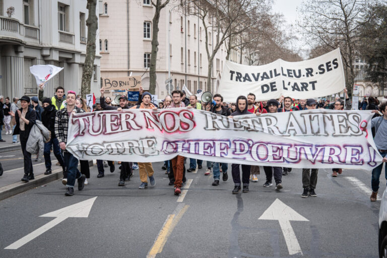 France, Lyon, 2023-03-23. Demonstration against the pension reform after the 49 3 of the government. The banner and the