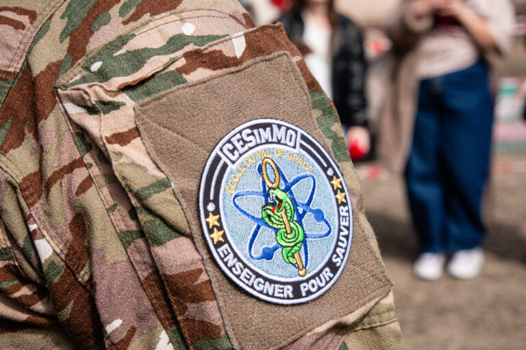 France, Lyon, 2026-03-30. Cesimmo badge on a soldier's arm during the national ORION exercise at the Hospices Civils de 