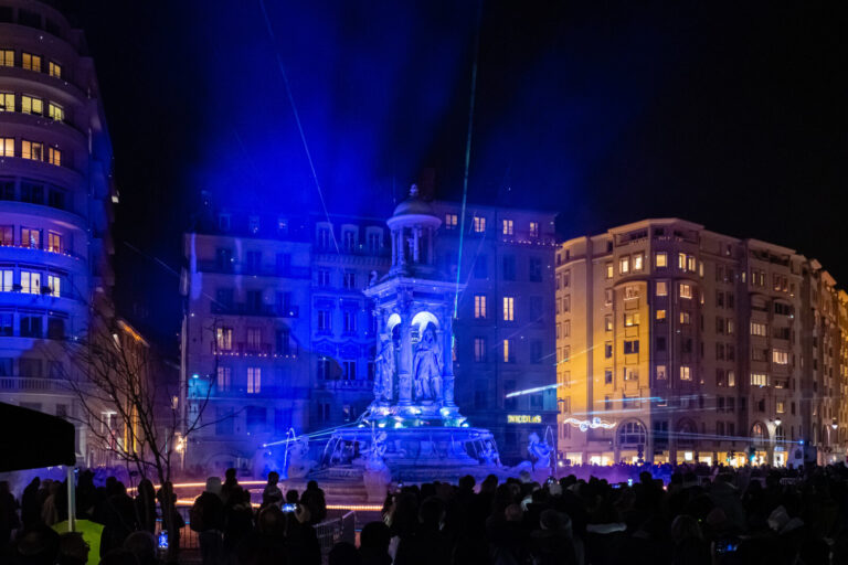 France, Lyon, 2016-12-08. Lyon (France), le 08 decembre 2016. Fete des lumieres sur la place des Jacobins. Photographie 