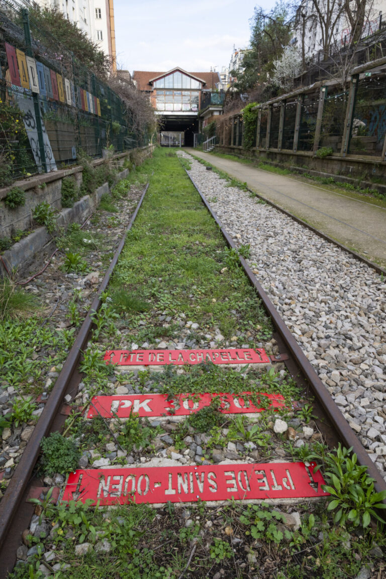 France, Paris, 2026-02-28. Petite Ceinture, section in the 18th arrondissement. Former circular railway line built in th