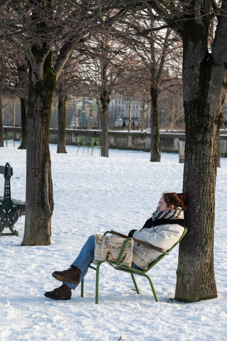 France, Paris, 2026-01-07. Paris under the snow. The Tuileries Gardens, covered in a white blanket, attract Parisians an