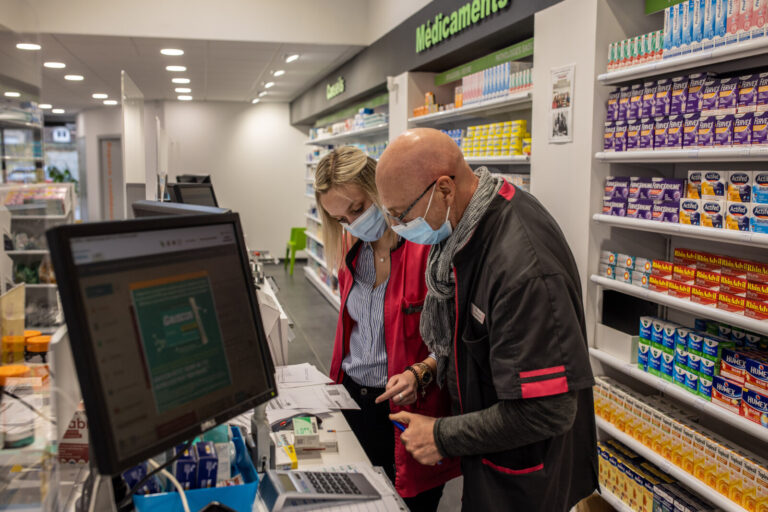 France, Noeux-les-Mines, 2021-01-28. Illustration of the activity of a pharmacy during covid-19. Photograph by Guy LEROY