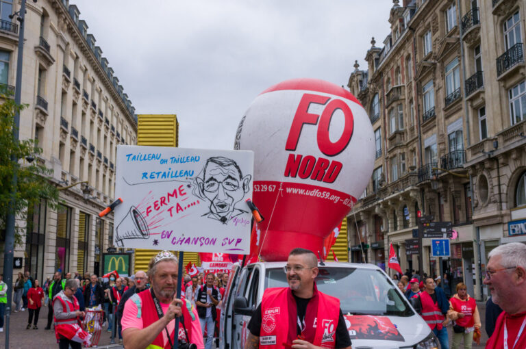 France, Lille, 2025-09-18. A national demonstration brings together more than 500,000 participants to demand fairer soci