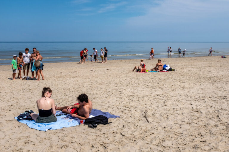 France, Bray-Dunes, 2020-05-21. France (Hauts-de-France), Bray-Dunes, 20-05-21. The dynamic reopening of the beaches too
