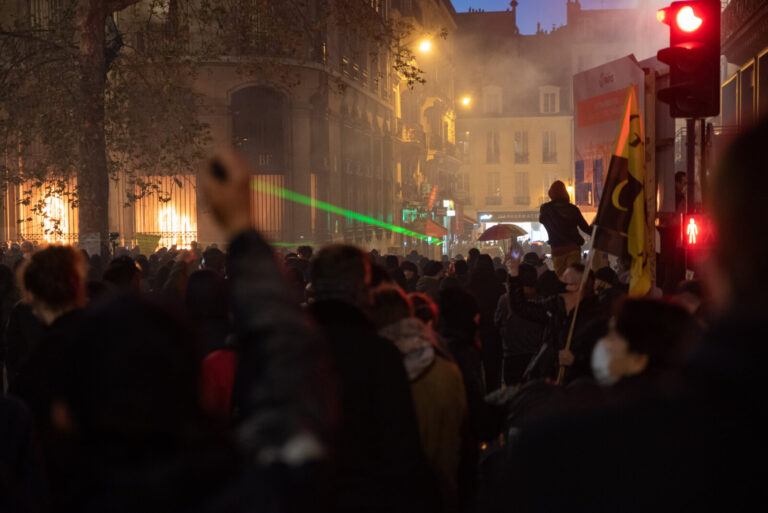 France, Paris, 2020-01-15. A l'appel de plusieurs organismes dont la Ligue des droits de l'Homme, une grande manifestati