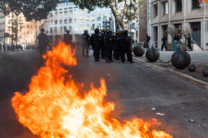 FRANCE-MARSEILLE-2026-10-24.  manisfestation puis emeute dans les centre ville de marseille pour le 24 octobre Protest f